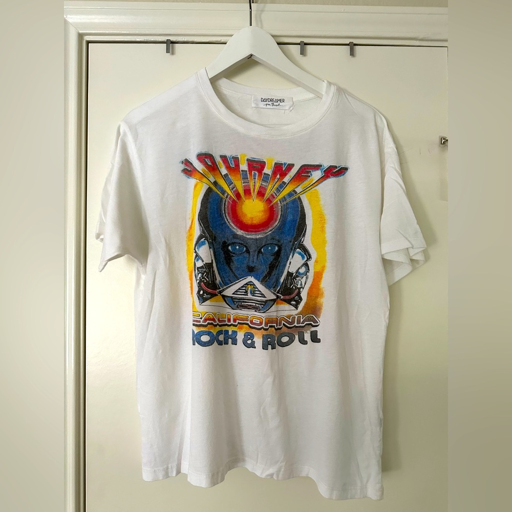 DAYDREAMER BAND TEE
